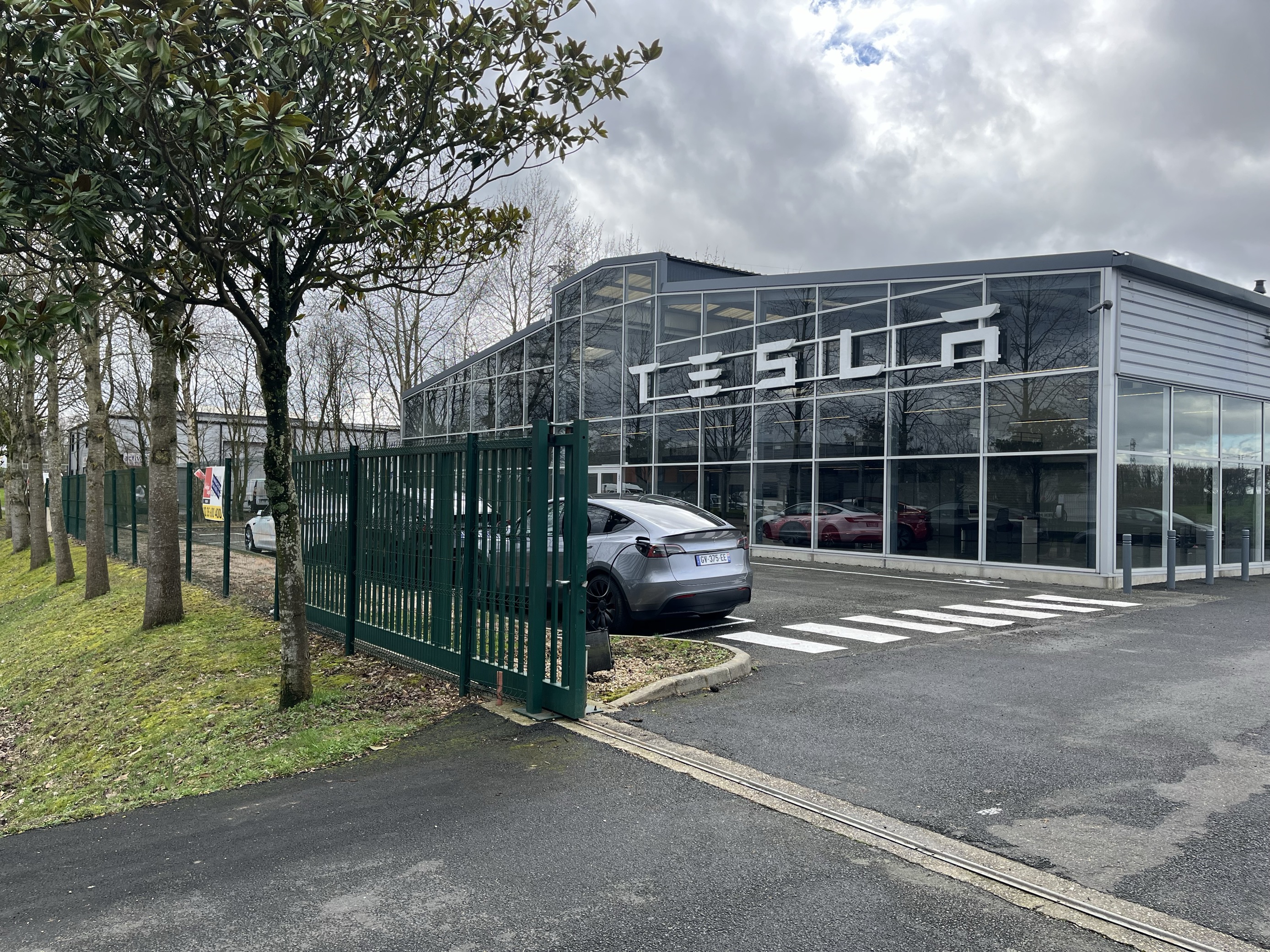 Tesla s'implante à Rouen