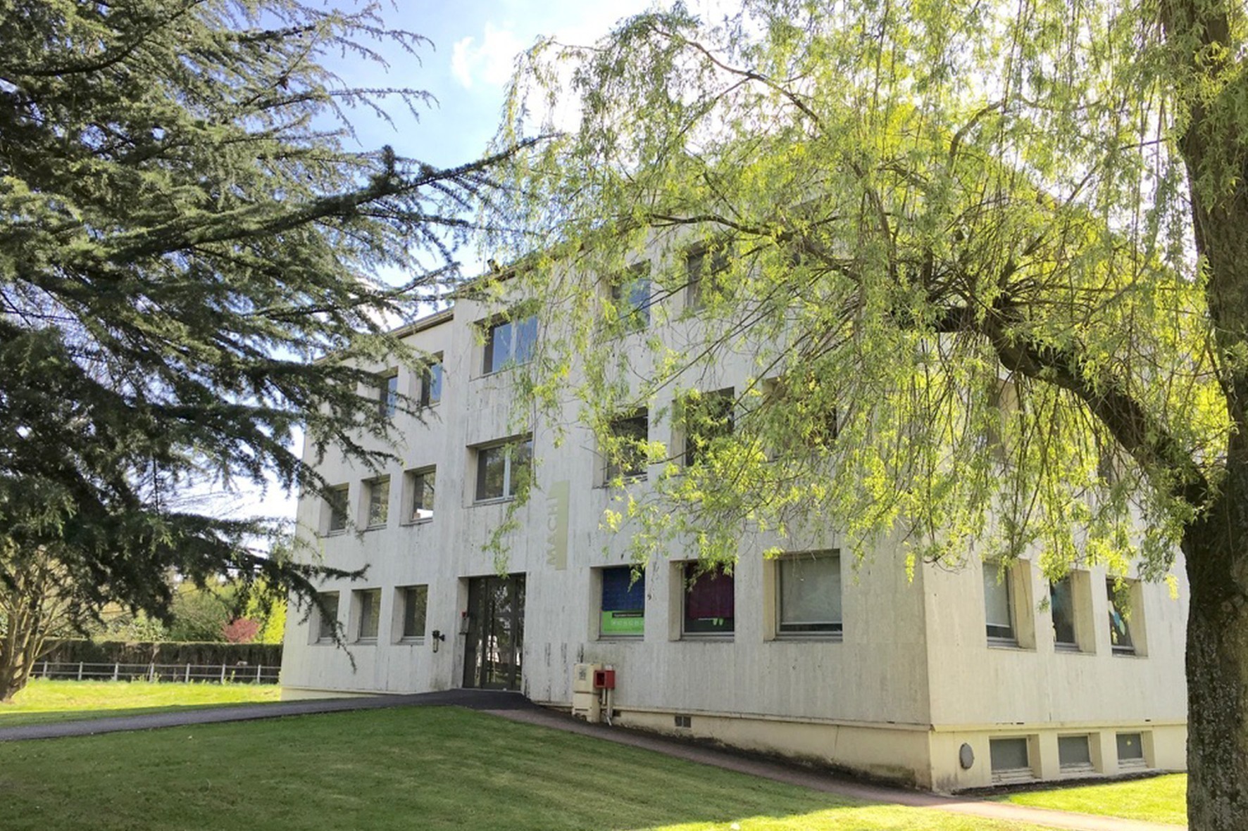 arthur_loyd_rouen_implante_cezzam_bihorel